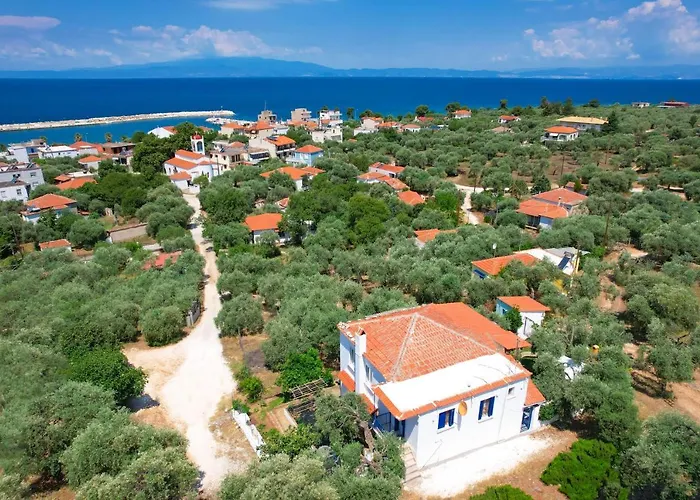 Meji House * Σκάλα Καλλιράχης